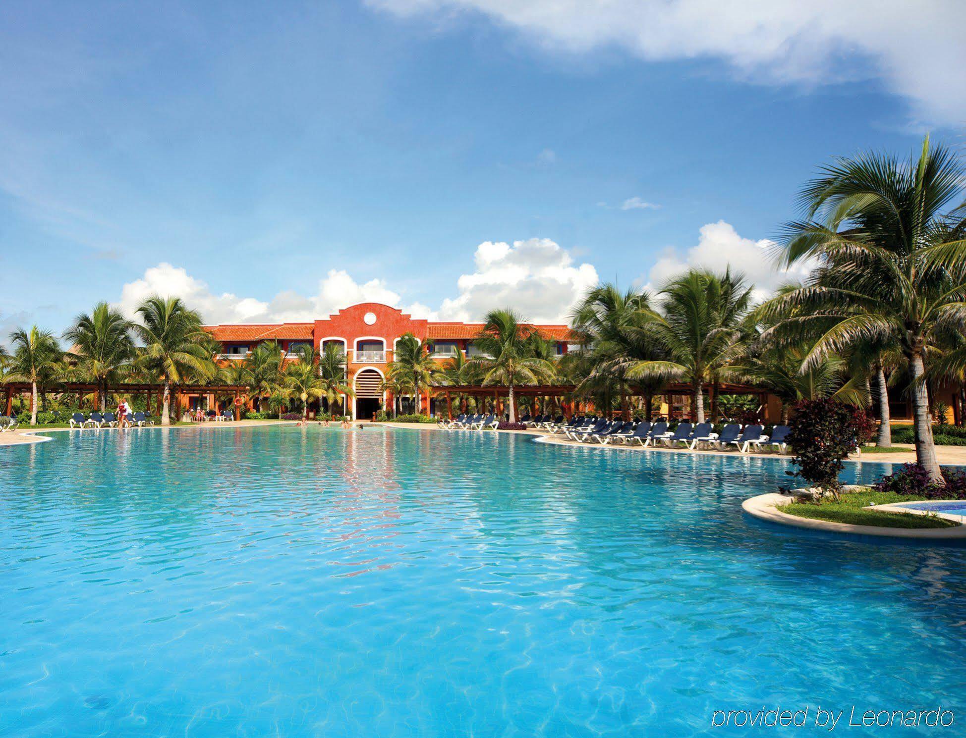 Barcelo Maya Colonial Xpu Ha Exteriör bild